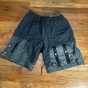 Far From What Nylon Front Pocket‎ Shorts Gray Utility Streetwear 3 Med